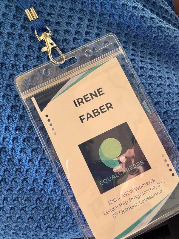 Irenes deelnemersbadge voor het IOC x ASOIF Women’s Leadership Programme in Lausanne